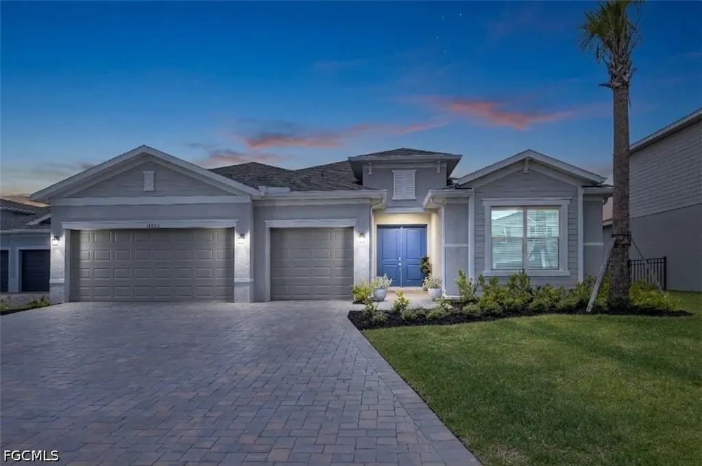 18890 Shimmer Dawn Court North Fort Myers FL 33917