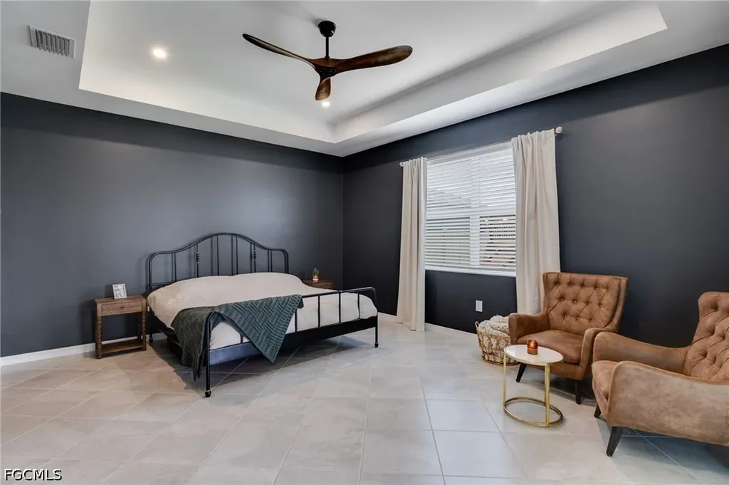 18890 Shimmer Dawn Court North Fort Myers FL 33917