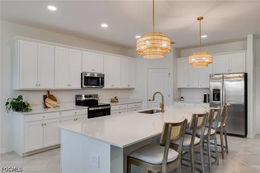 18890 Shimmer Dawn Court North Fort Myers FL 33917