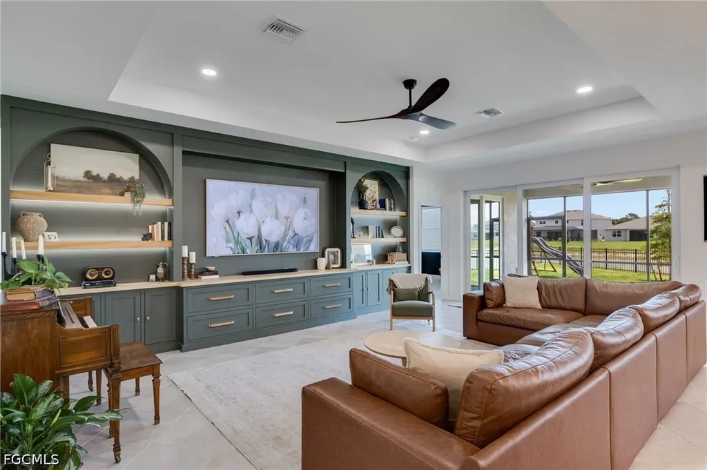18890 Shimmer Dawn Court North Fort Myers FL 33917