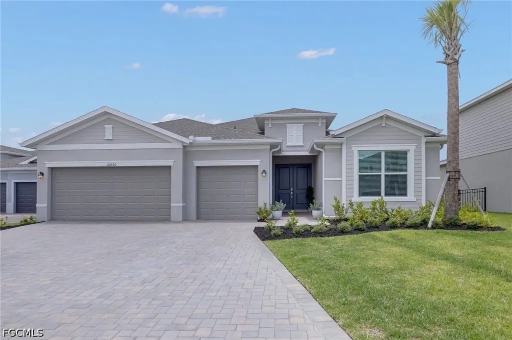 18890 Shimmer Dawn Court North Fort Myers FL 33917