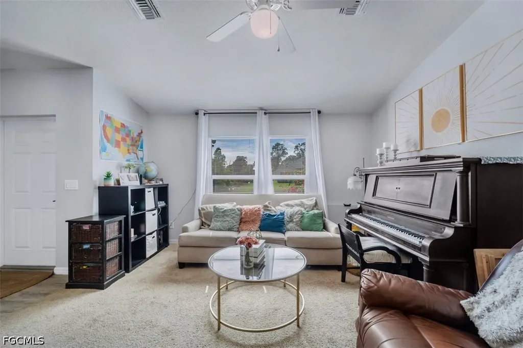 5013 SE Tradewinds Circle Labelle FL 33935