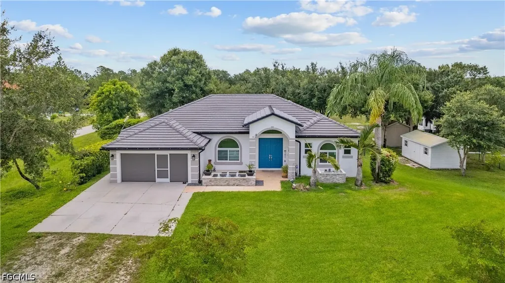 Naples FL, 3142 66TH Avenue NE