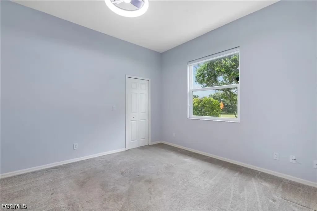 3142 66th Avenue NE Naples FL 34120