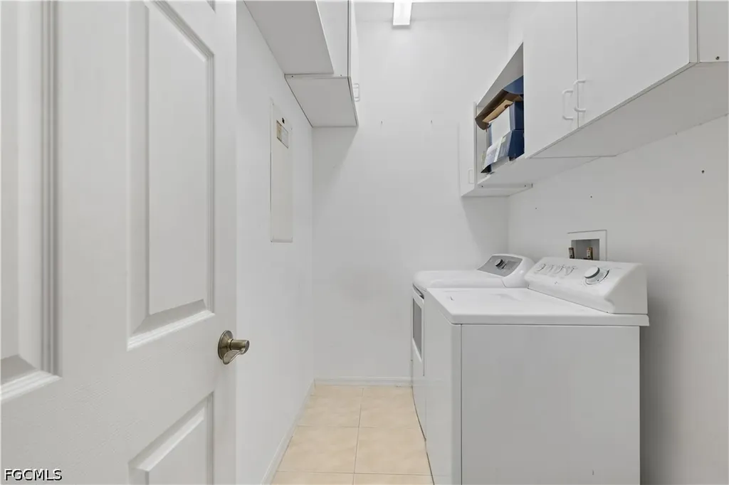 3142 66th Avenue NE Naples FL 34120