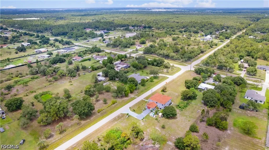 3142 66th Avenue NE Naples FL 34120