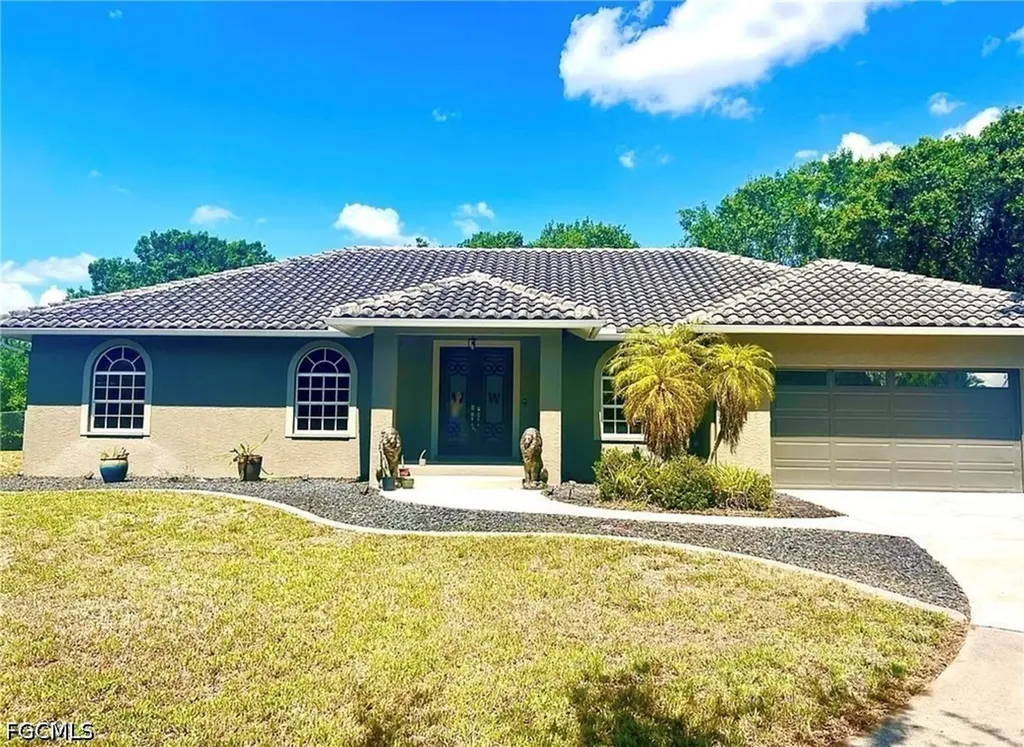 20101 Huffmaster Road North Fort Myers FL 33917