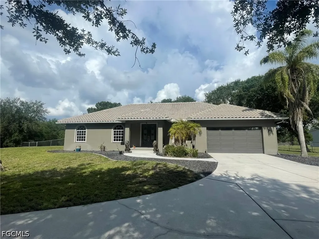 20101 Huffmaster Road North Fort Myers FL 33917
