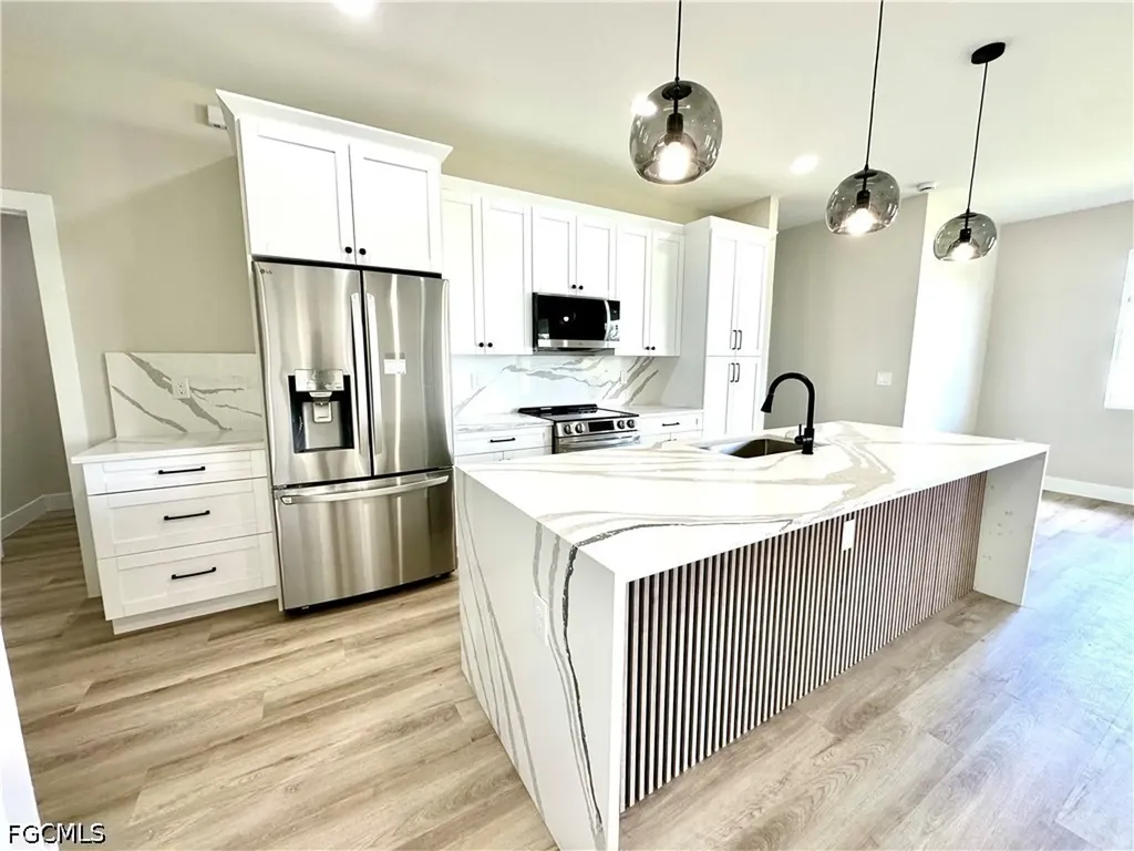 3208 7th Street W Lehigh Acres FL 33971