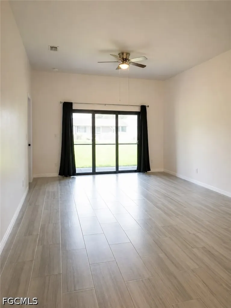 517 NE 24th Place Cape Coral FL 33909