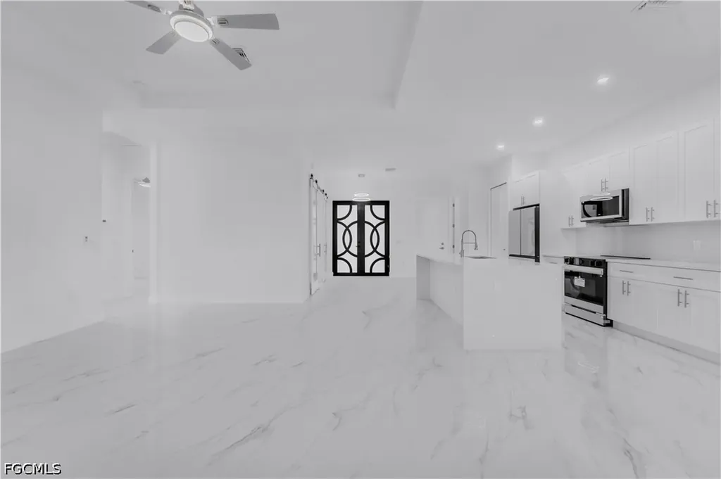 3226 NW 41st Avenue Cape Coral FL 33993