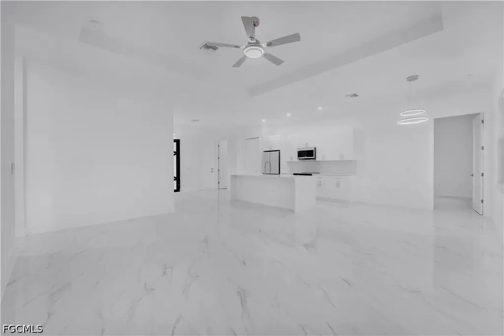 3226 NW 41st Avenue Cape Coral FL 33993