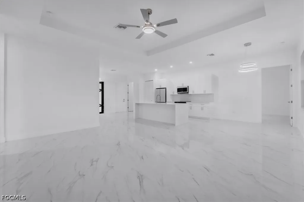 3226 NW 41st Avenue Cape Coral FL 33993