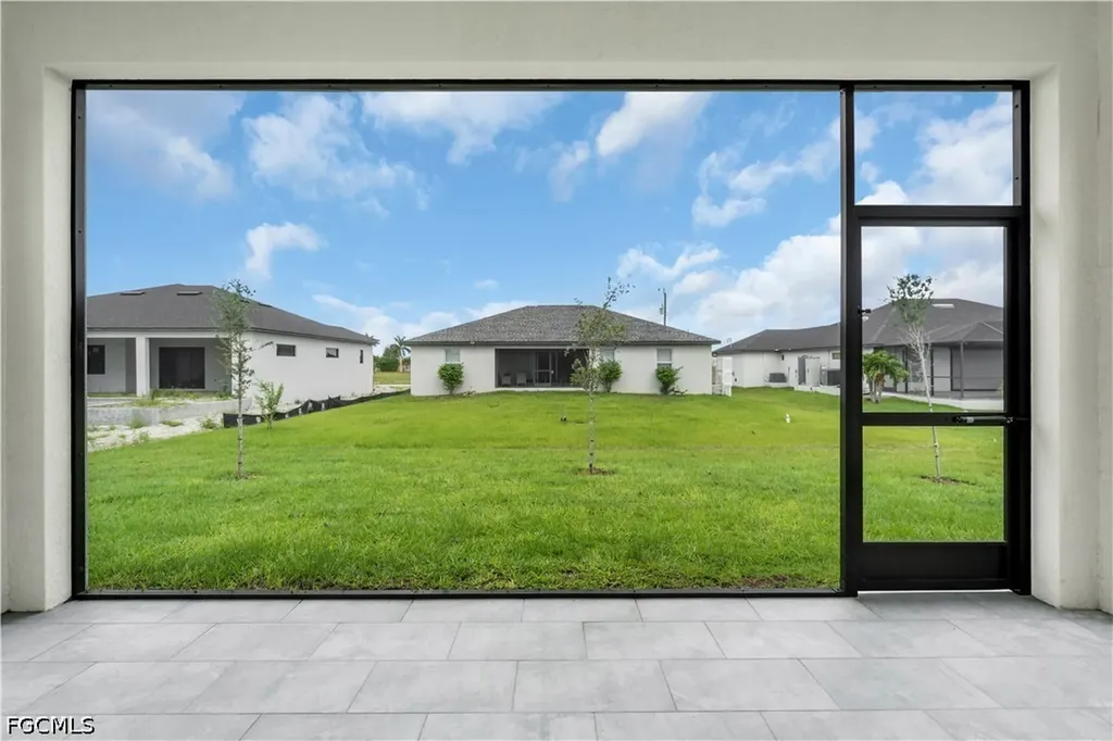 3226 NW 41st Avenue Cape Coral FL 33993