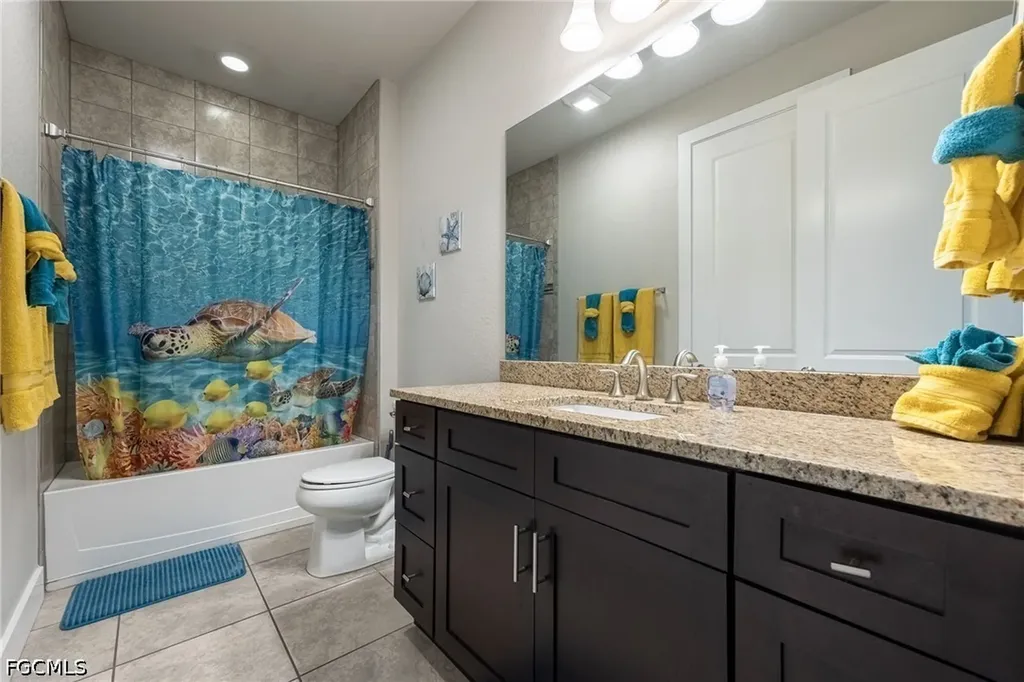 207 Gleason Parkway Cape Coral FL 33914