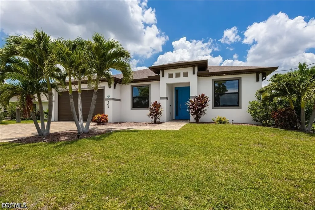 207 Gleason Parkway Cape Coral FL 33914