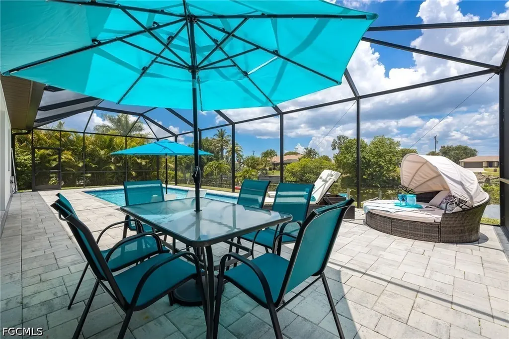 207 Gleason Parkway Cape Coral FL 33914