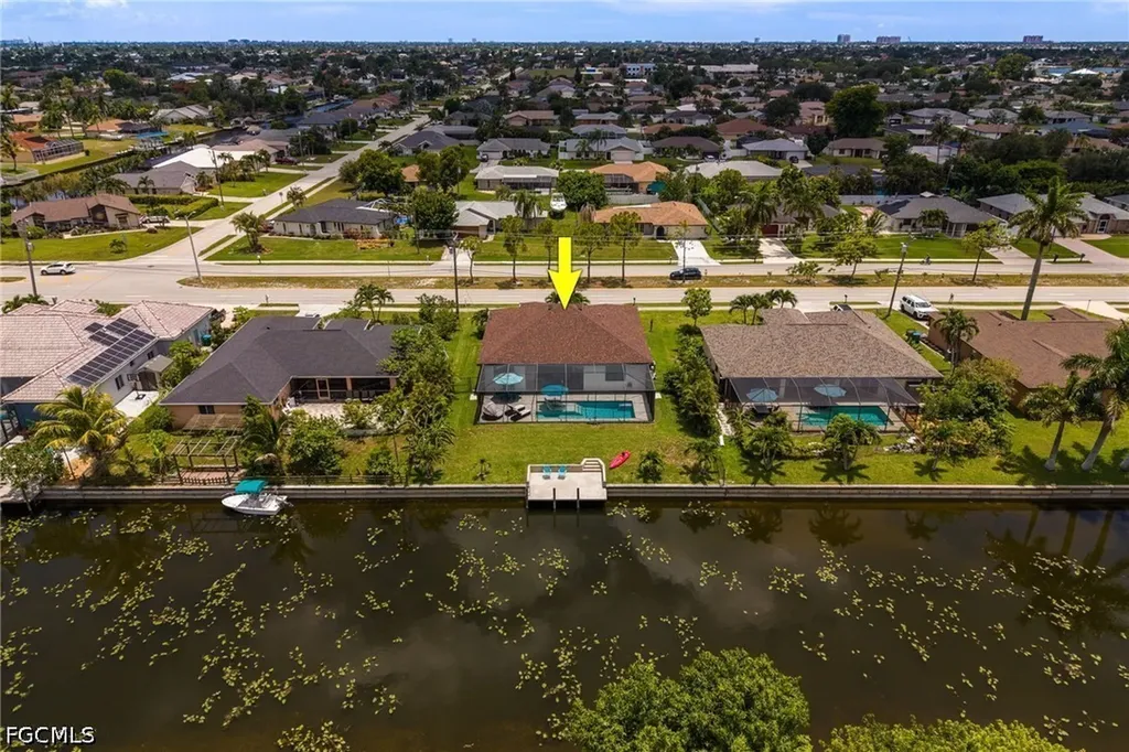 207 Gleason Parkway Cape Coral FL 33914