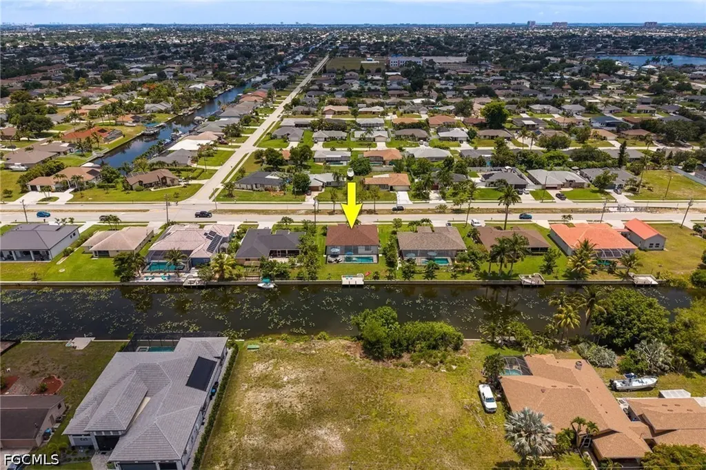 207 Gleason Parkway Cape Coral FL 33914