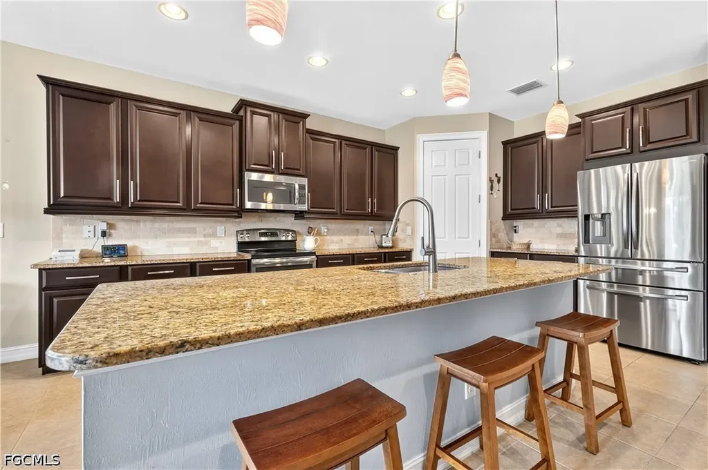 12840 Olde Banyon Boulevard North Fort Myers FL 33903