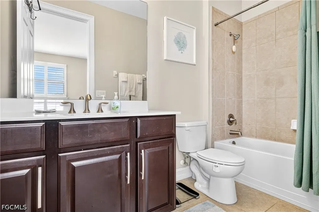 12840 Olde Banyon Boulevard North Fort Myers FL 33903