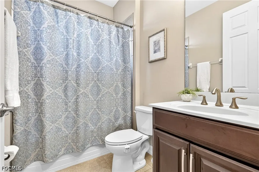 12840 Olde Banyon Boulevard North Fort Myers FL 33903