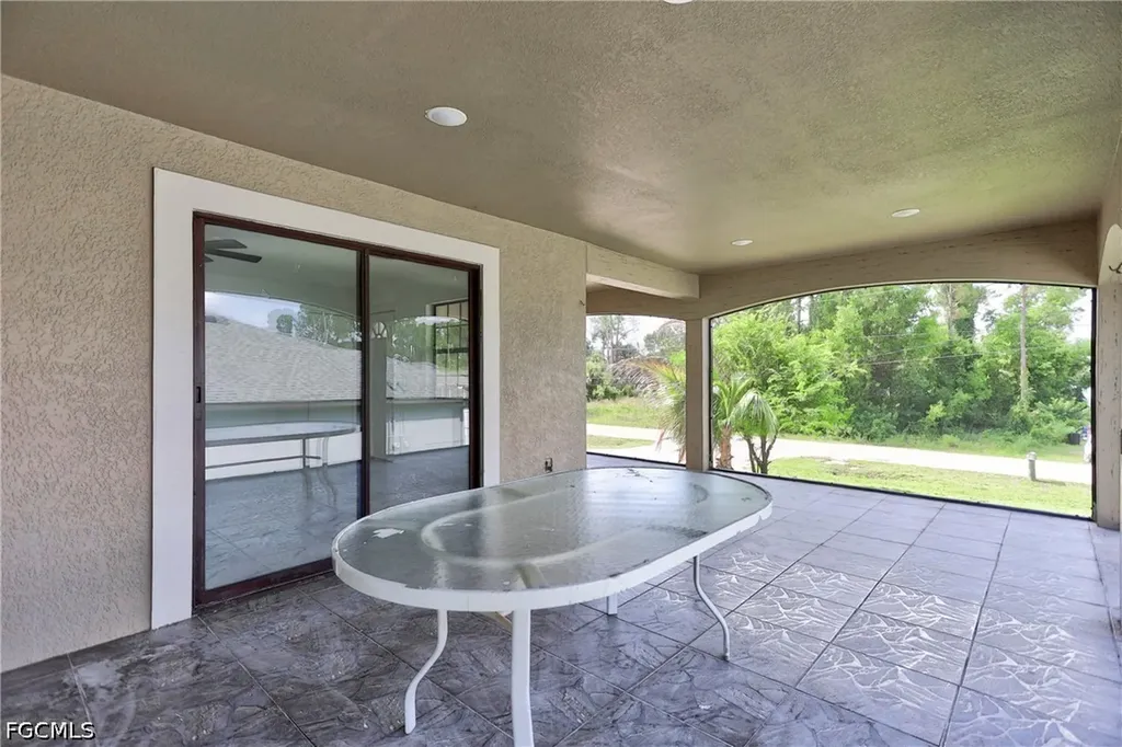 2912 15th Street W Lehigh Acres FL 33971