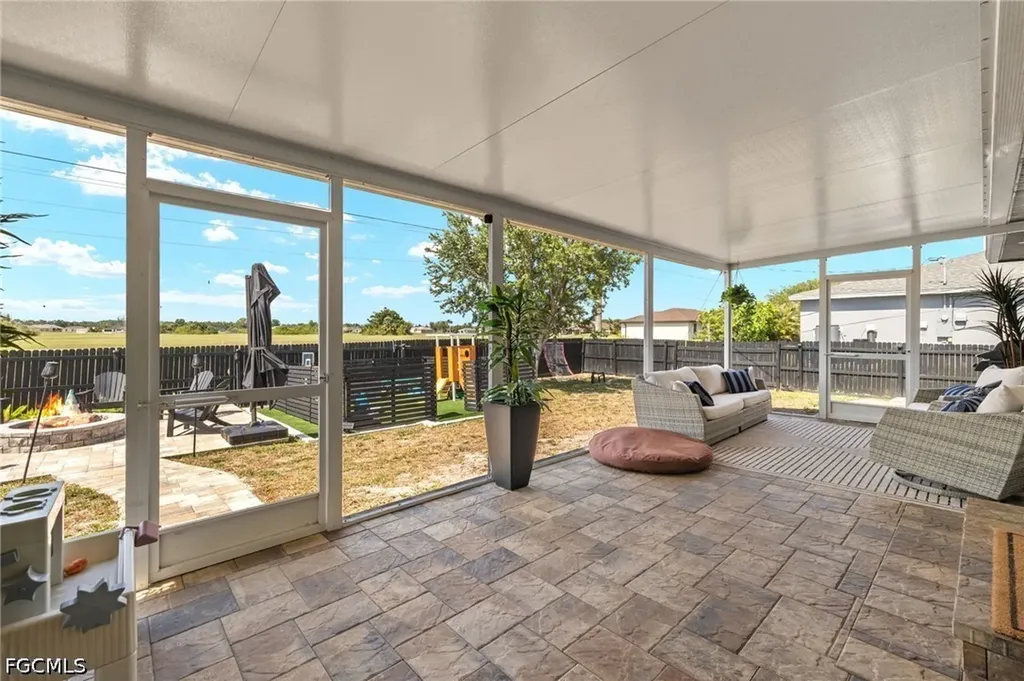 329 NE 27th Street Cape Coral FL 33909