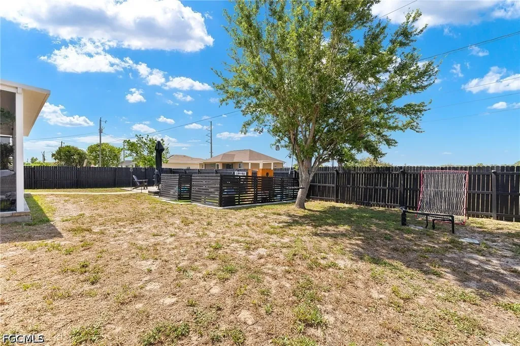 329 NE 27th Street Cape Coral FL 33909
