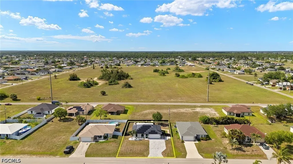 329 NE 27th Street Cape Coral FL 33909