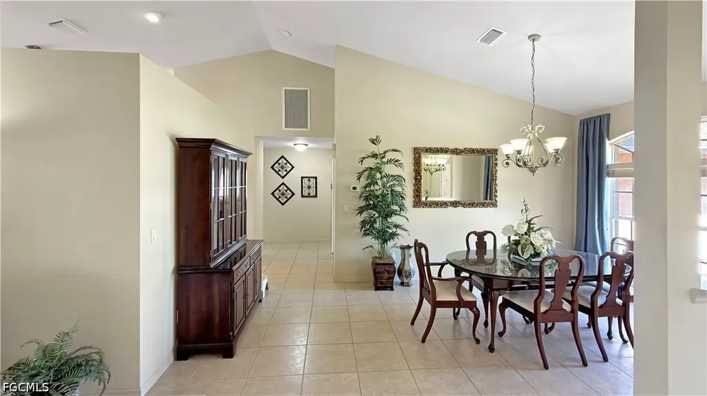 1803 NE 2nd Street Cape Coral FL 33909