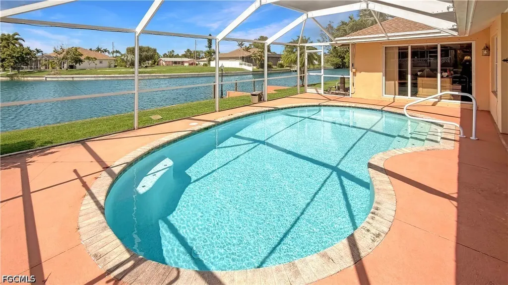 1803 NE 2nd Street Cape Coral FL 33909
