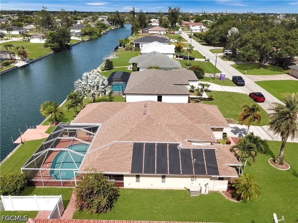 1803 NE 2nd Street Cape Coral FL 33909