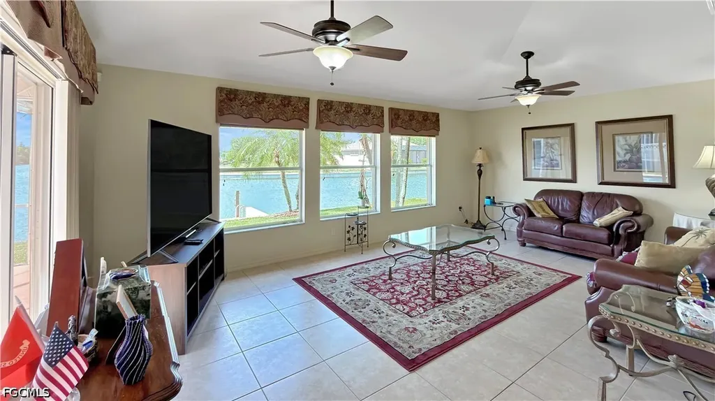 1803 NE 2nd Street Cape Coral FL 33909