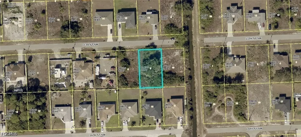 4003 13th Street SW Lehigh Acres FL 33976