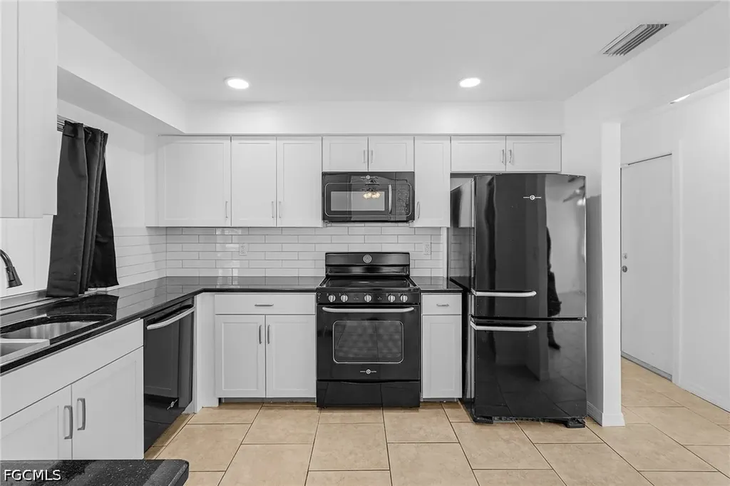 311 SW 48th Terrace Cape Coral FL 33914