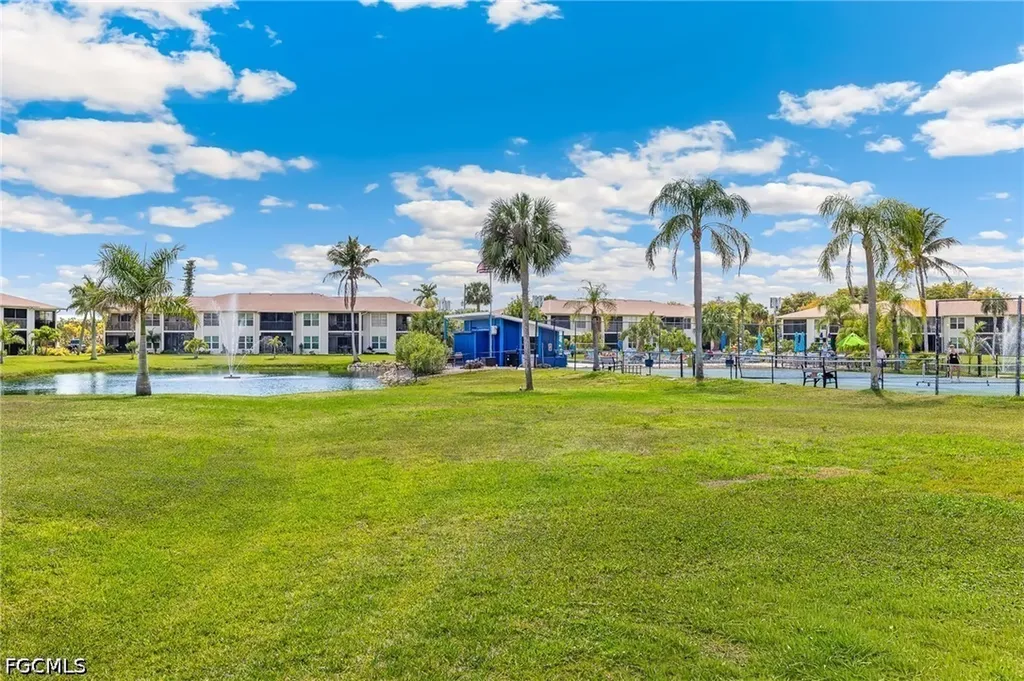 16007 Davis Road Fort Myers FL 33908