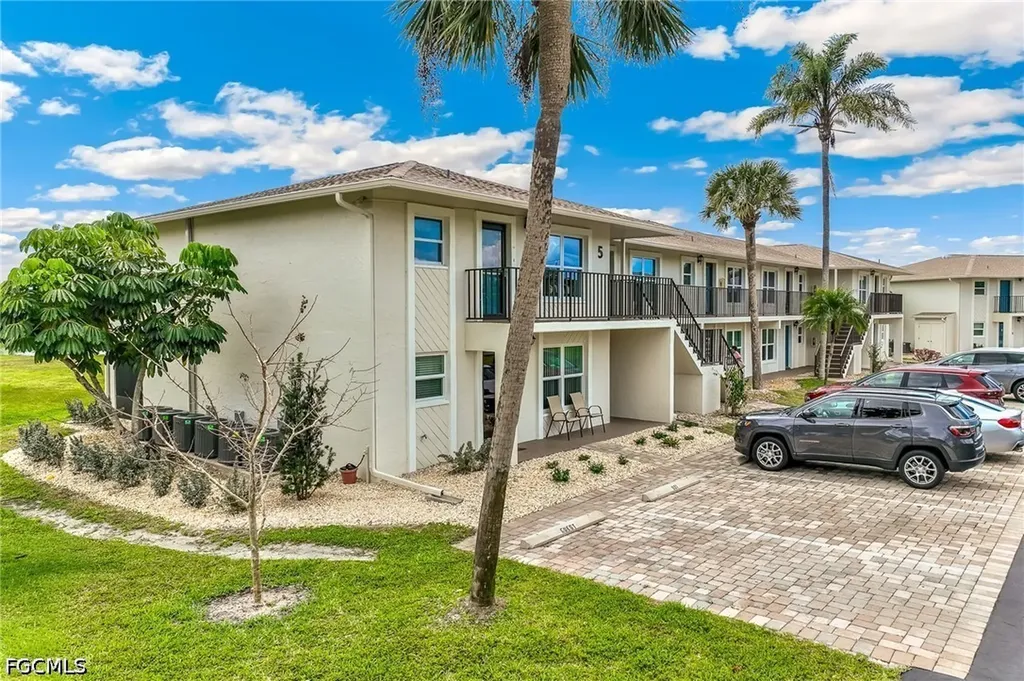 16007 Davis Road Fort Myers FL 33908