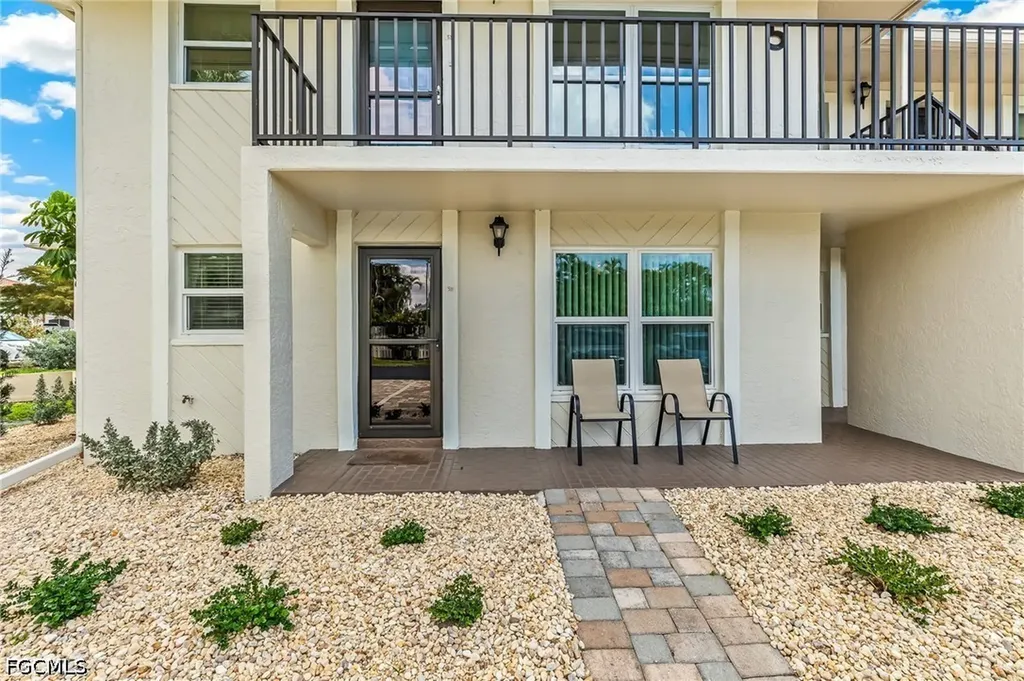 16007 Davis Road Fort Myers FL 33908