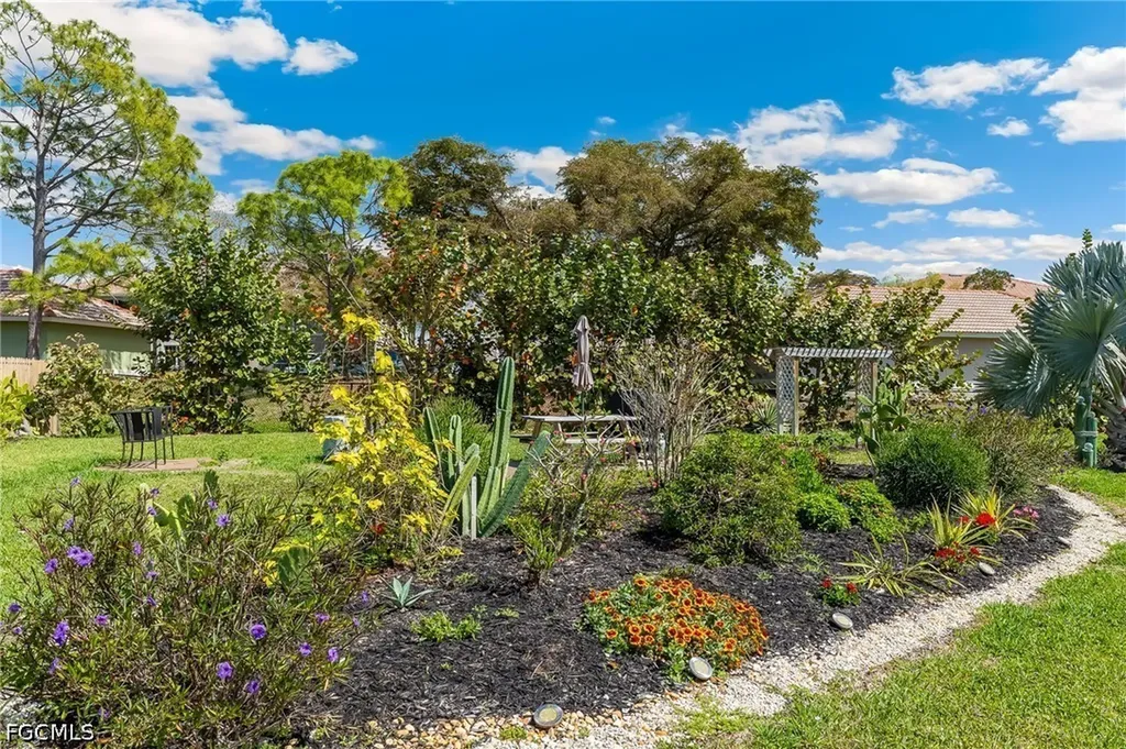 16007 Davis Road Fort Myers FL 33908