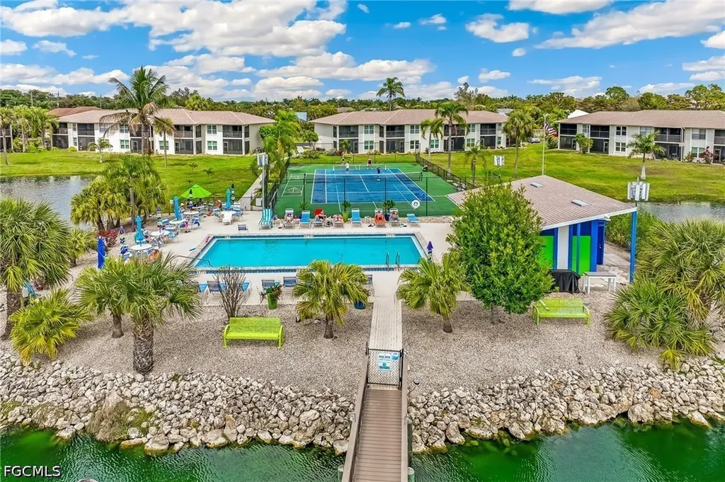 16007 Davis Road Fort Myers FL 33908
