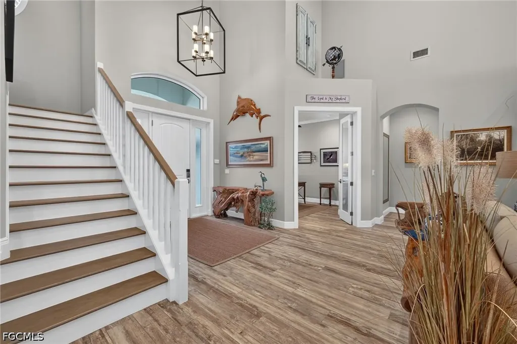 9066 Mockingbird Drive Sanibel FL 33957