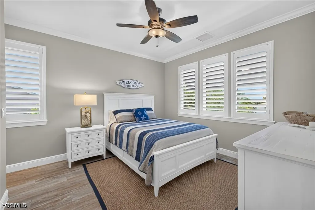 9066 Mockingbird Drive Sanibel FL 33957
