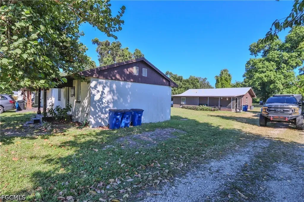 102 3rd Street Fort Myers FL 33907
