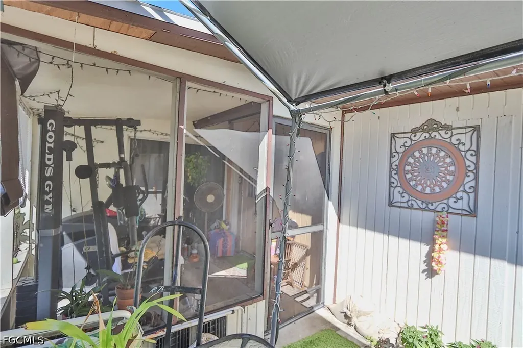 102 3rd Street Fort Myers FL 33907