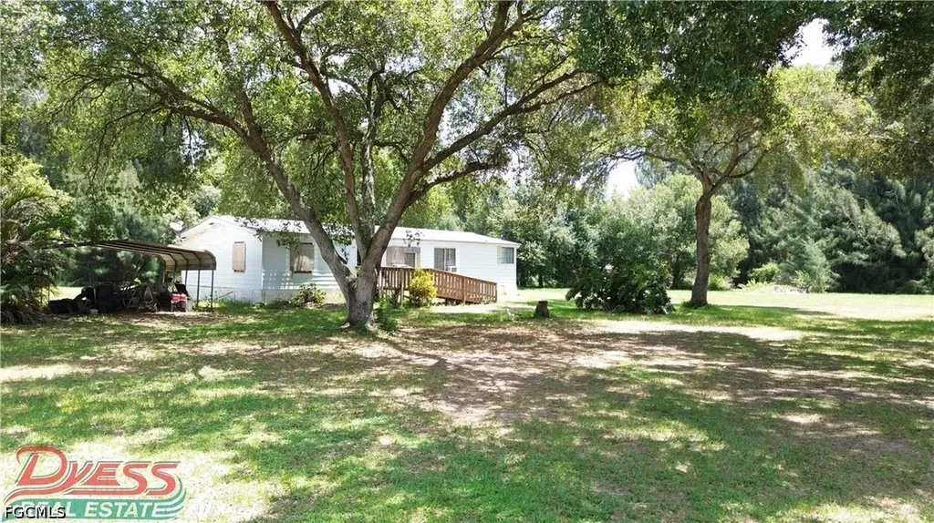223 Pine Lane Clewiston FL 33440