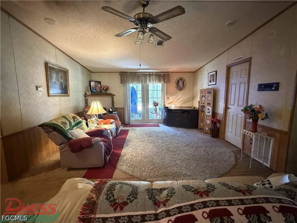 223 Pine Lane Clewiston FL 33440