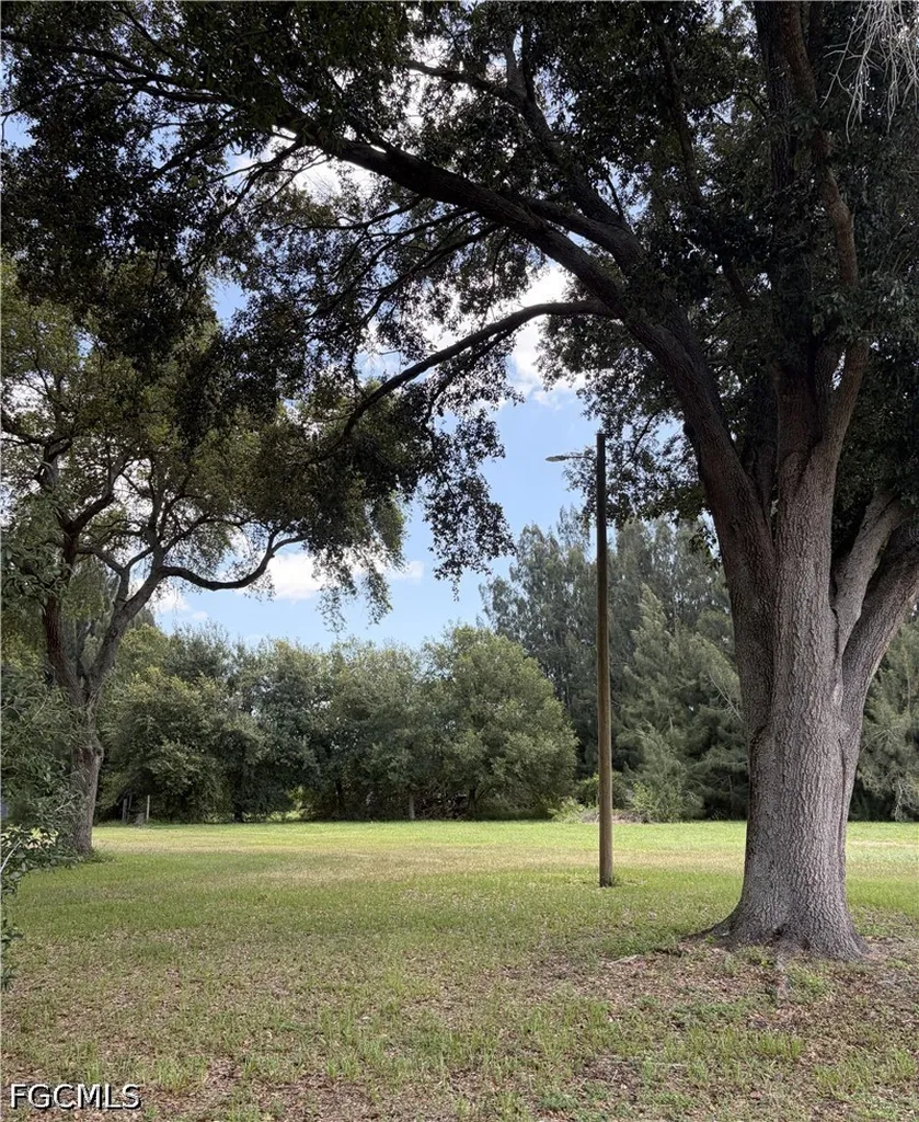 223 Pine Lane Clewiston FL 33440
