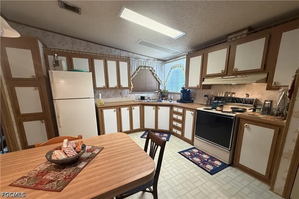 223 Pine Lane Clewiston FL 33440