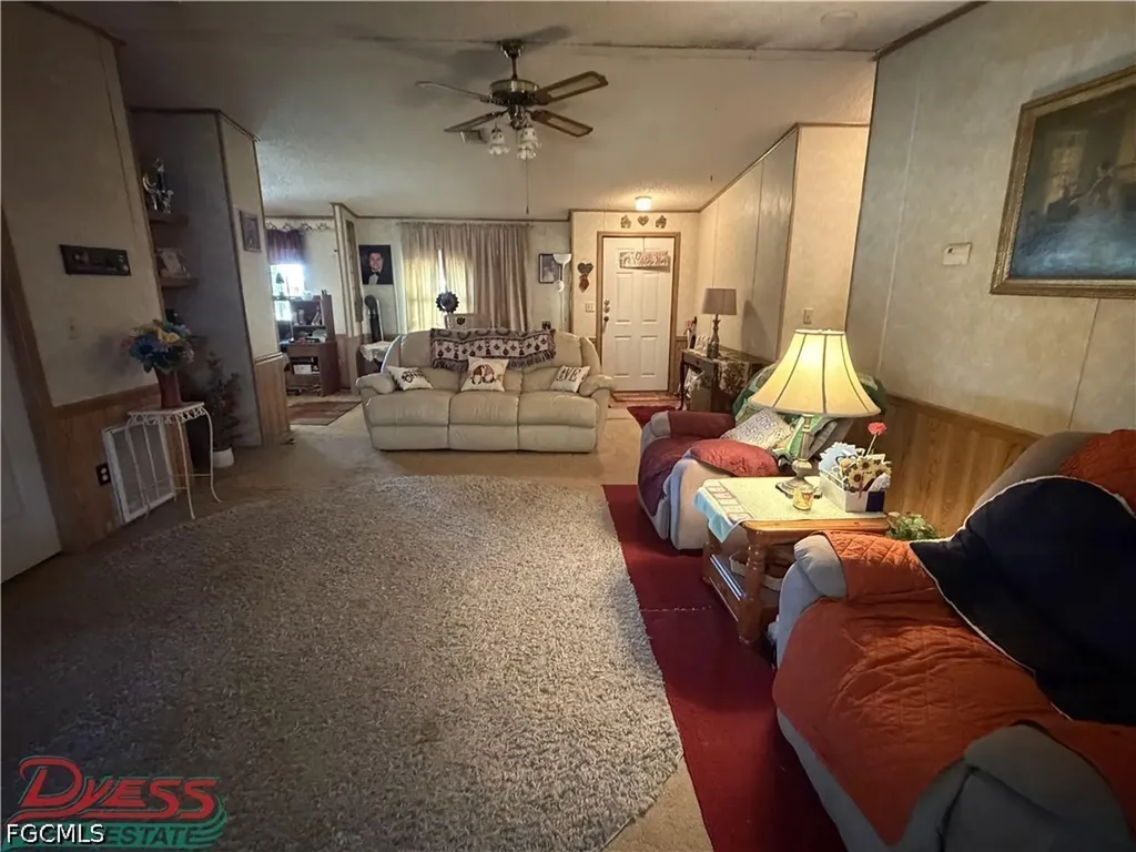 223 Pine Lane Clewiston FL 33440